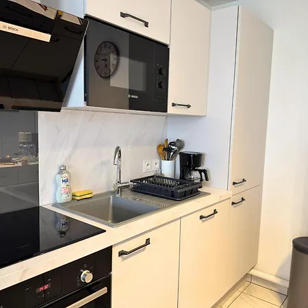 T2 Moderne Proche Paris, Cdg, Parc Expo & Parking Prive Apartamento Le Blanc-Mesnil